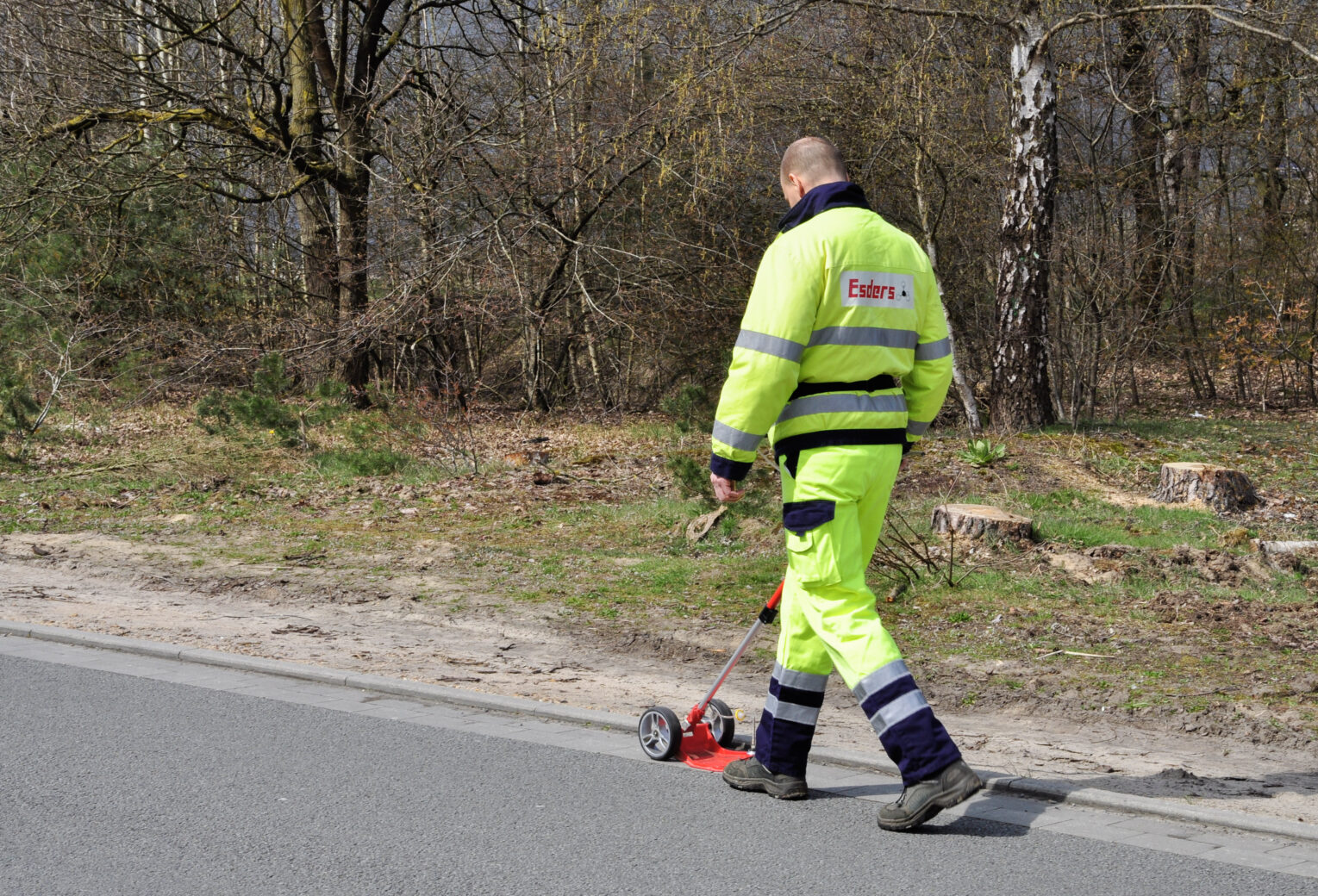 Gaslecksuche im Rohrnetz: Eigenprüfung, Dienstleister oder beides? Überblick zu DVGW-Regeln und EU-Methanverordnung