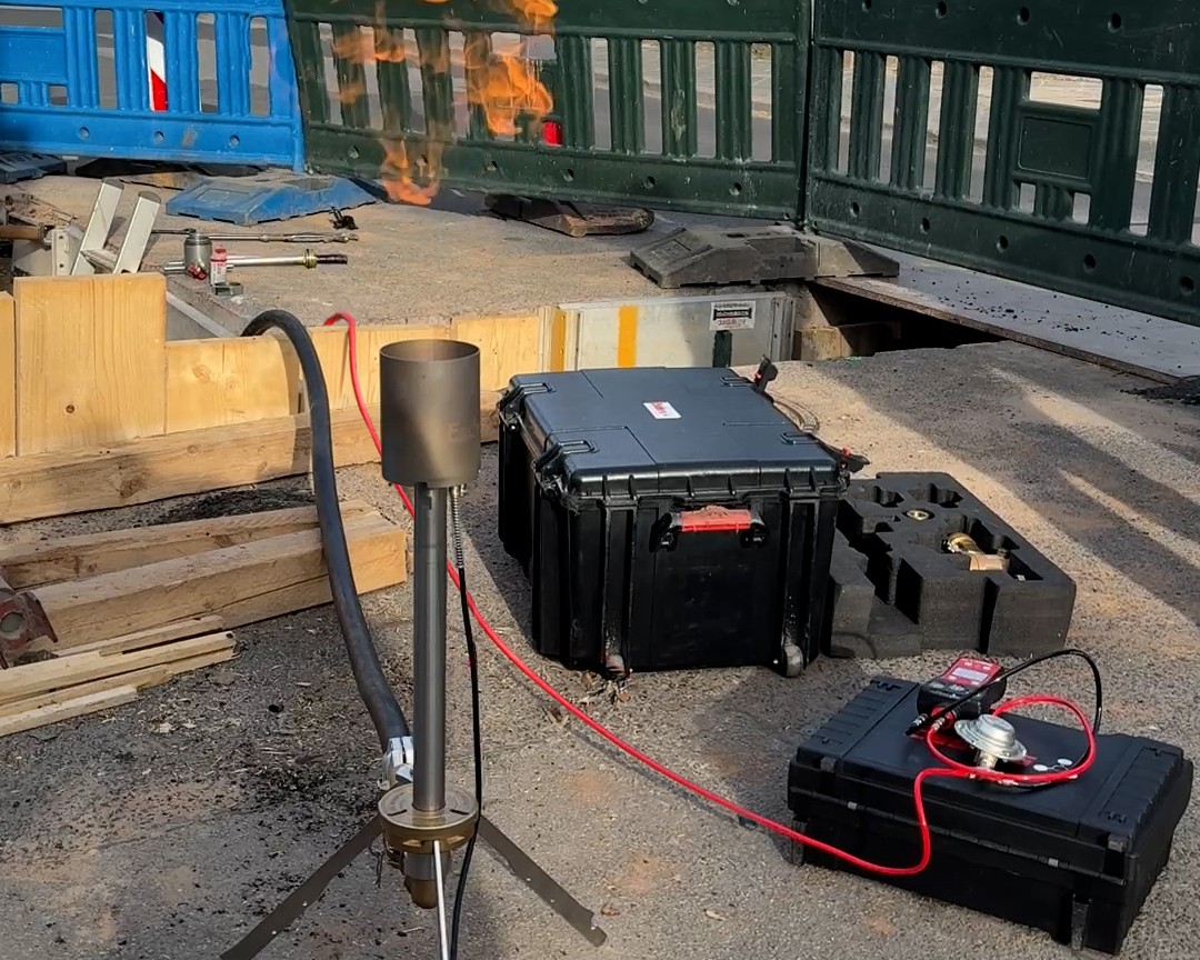 Einsatz einer Mobilen Gasfackel M bei der Außerbetriebnahme einer Rohrleitung
